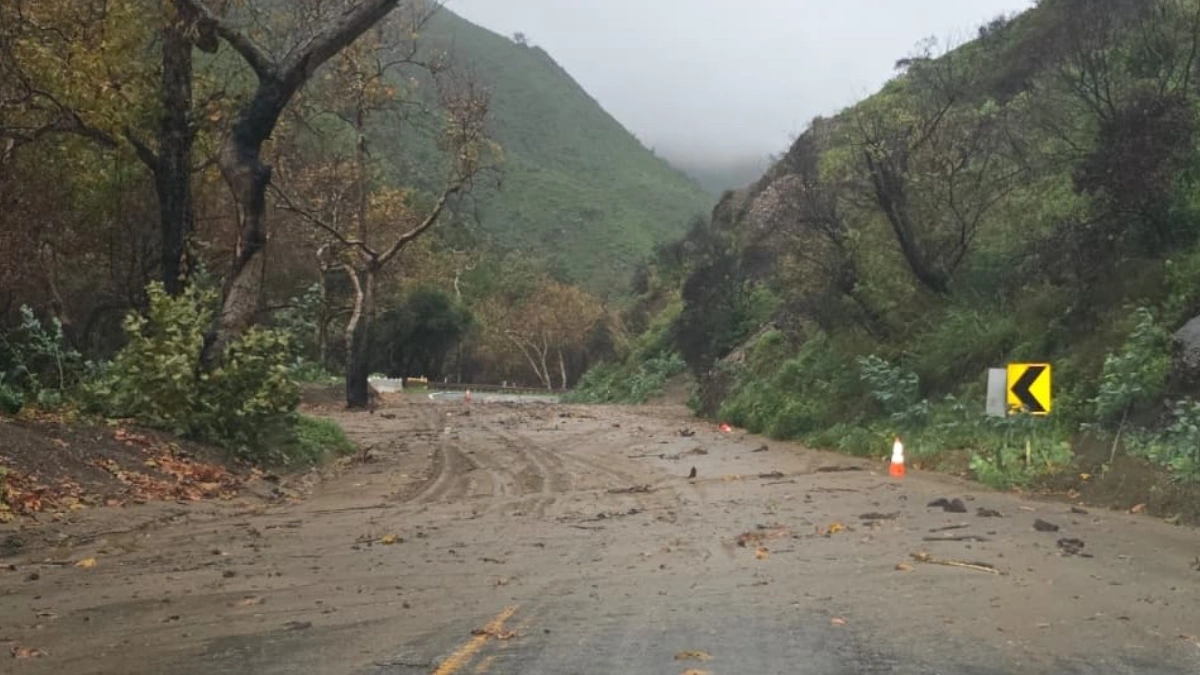 Наводнения в Южной Калифорнии 24 - 25 декабря 2025