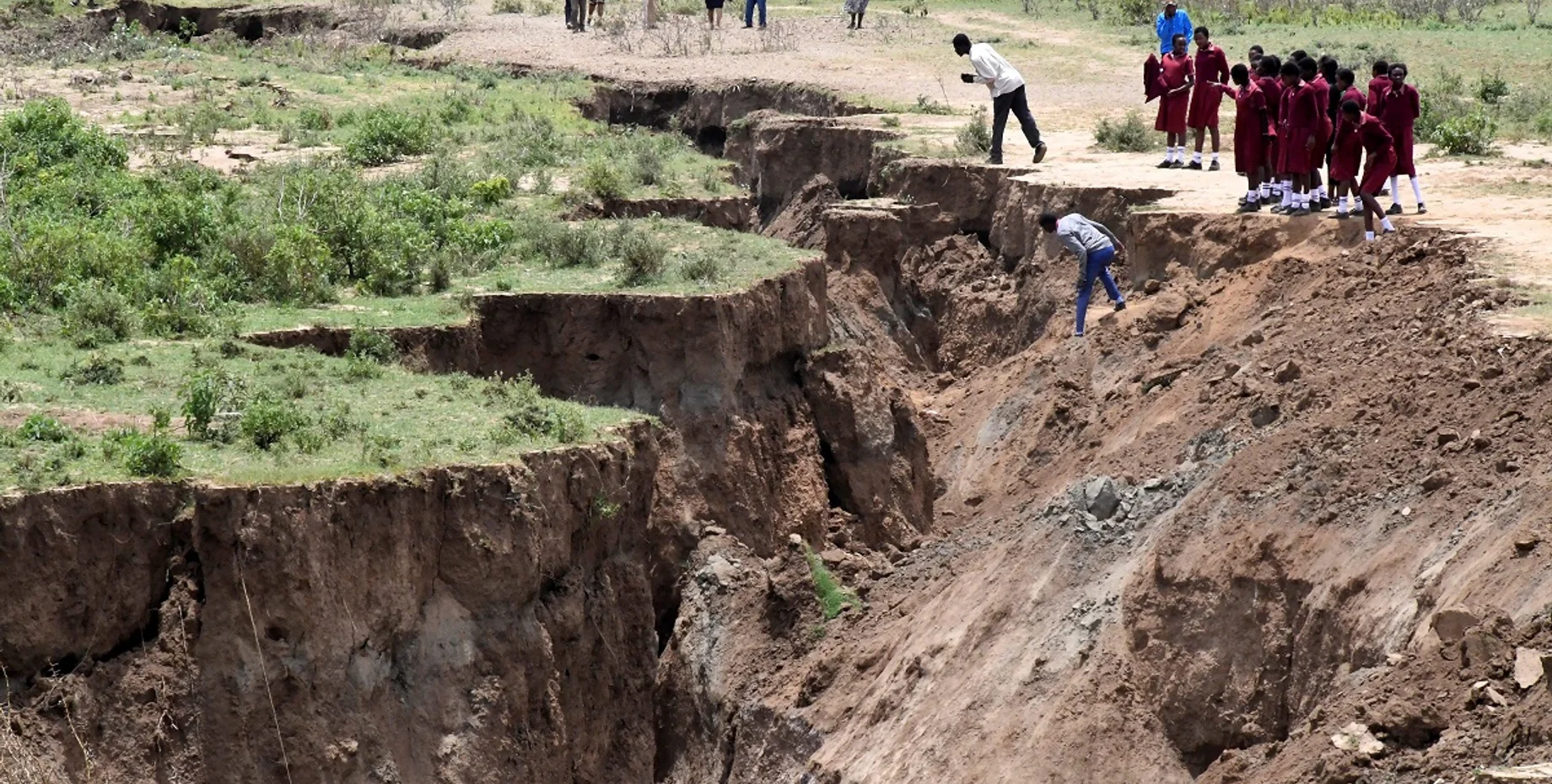 Африканский континент раскалывается на две части