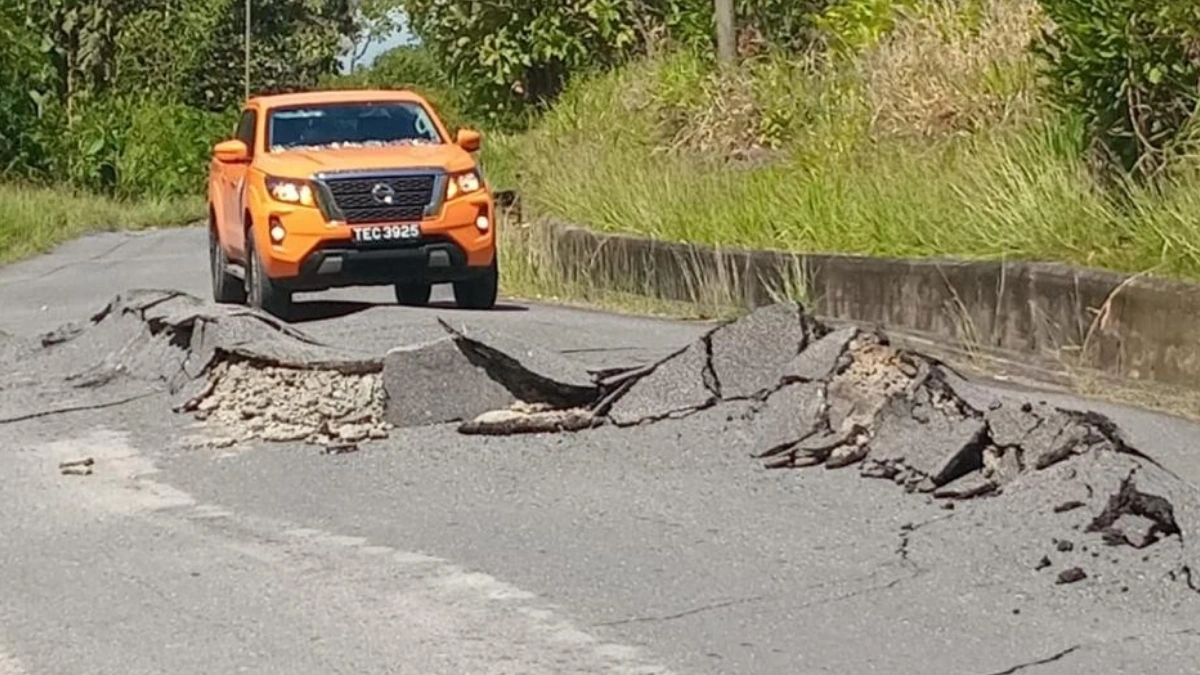 Извержение грязевого вулкана Пипаро нанесло ущерб дорогам и домам в Тринидаде и Тобаго.