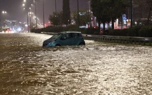 Мощный погодный шторм в Аттике. Греция