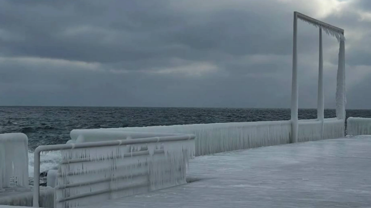 Арктическая волна холода накрыла Украину