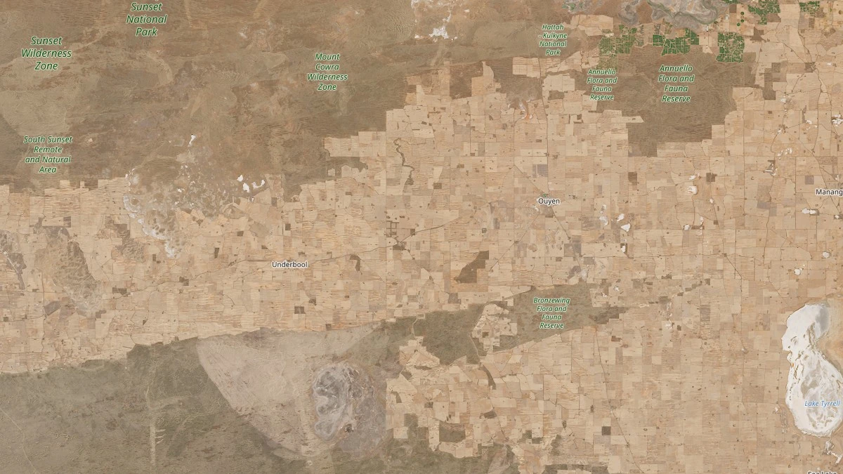 27 января 2026 года температура на юго-востоке Австралии достигла рекордных значений: Бюро метеорологии подтвердило новый исторический максимум в 48,9°C (120°F) в Уолпеупе и Хоуптоуне в штате Виктория. Эти показатели превзошли предыдущий рекорд штата в 48,8°C (119,8°F), установленный в 2009 году, на фоне сильной и экстремальной жары, охватившей Викторию, Южную Австралию и внутренние районы Нового Южного Уэльса.
